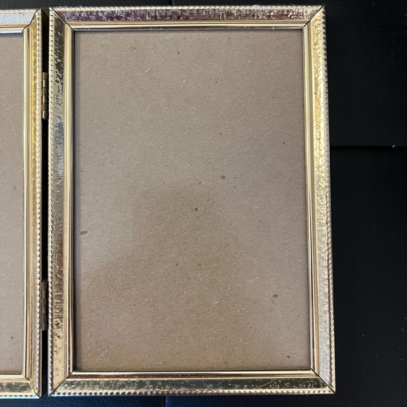 Vintage Triple Picture Frame Gold Folding - Picture 5 of 6